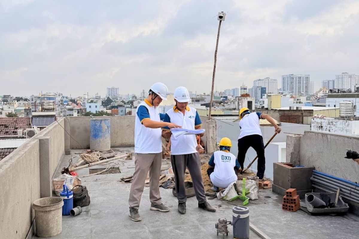 Đội ngũ DXD Home tại công trình thi công